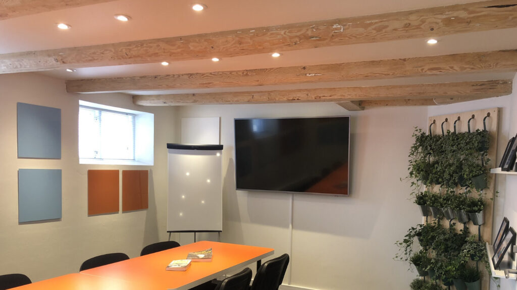 Hold dit strategimøde i idéRummet - her er plads til at få alle 